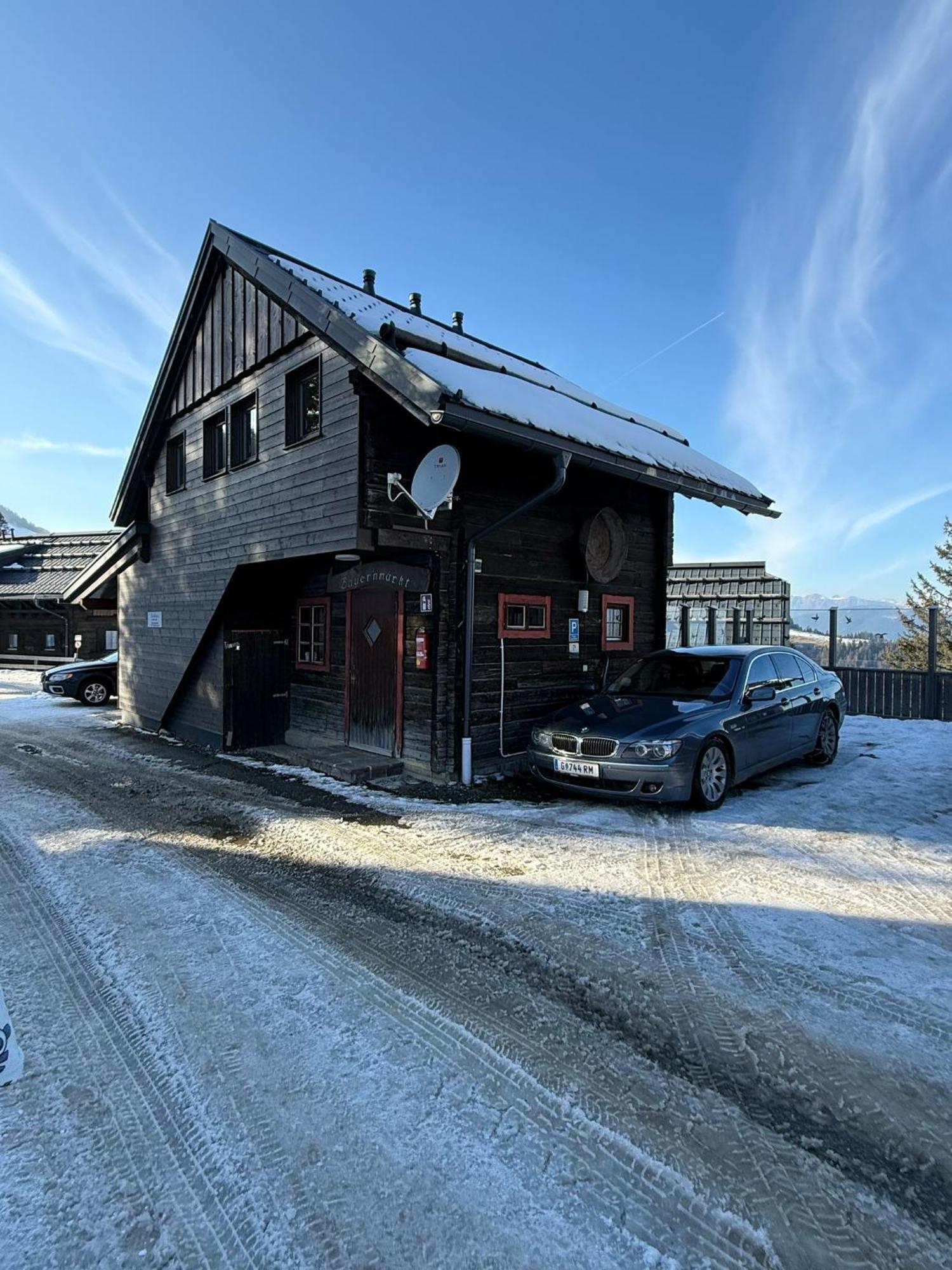 Stubihuettn Appartement Sonnenalpe Nassfeld Buitenkant foto