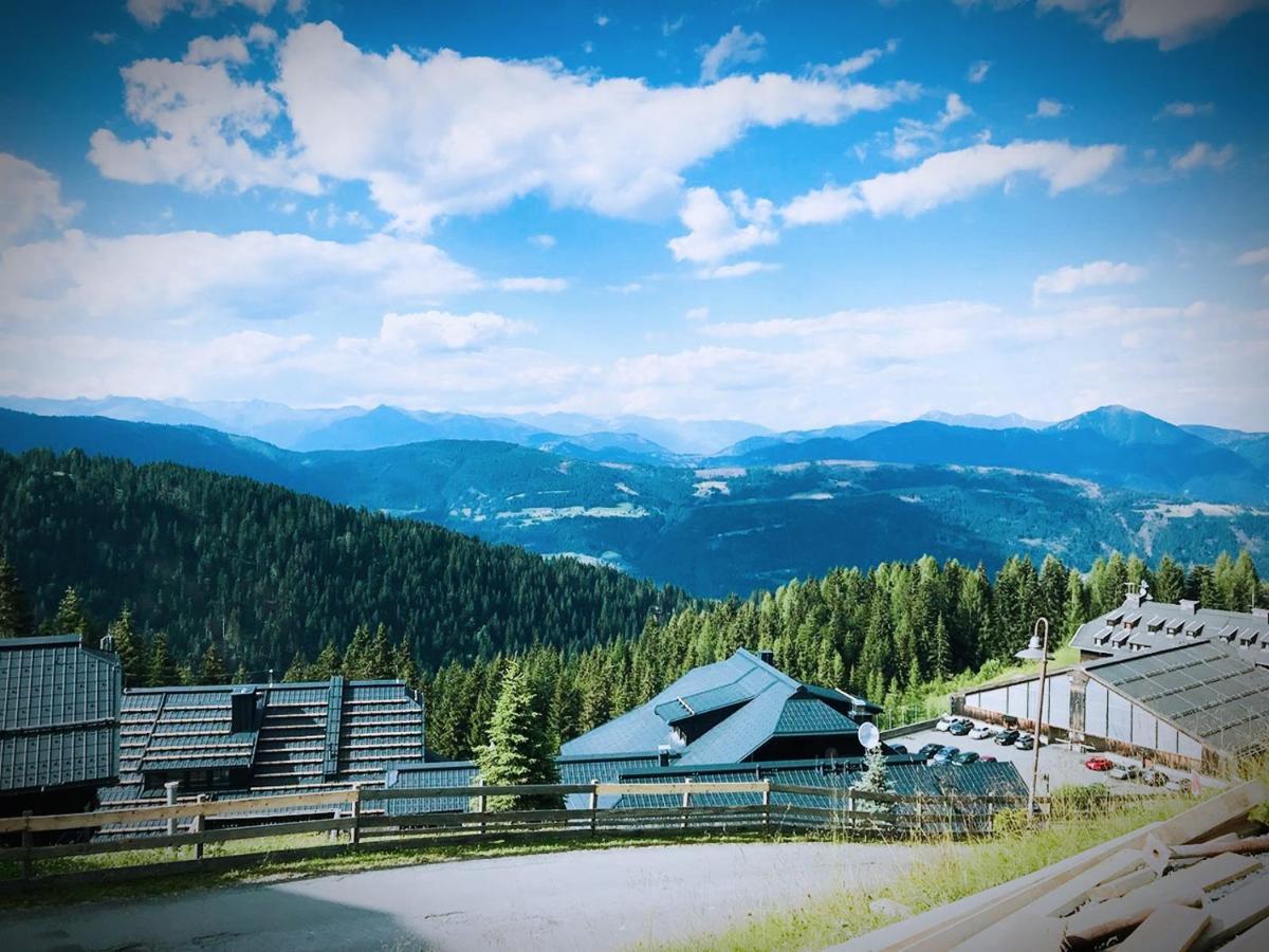 Stubihuettn Appartement Sonnenalpe Nassfeld Buitenkant foto